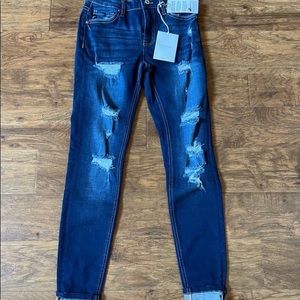 New Women’s KanCan Jeans size 1